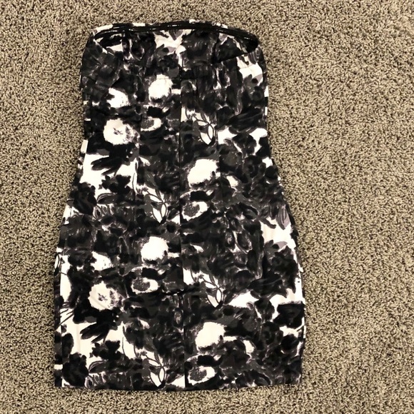 Black and white short strapless Cocktail dress - Picture 2 of 6